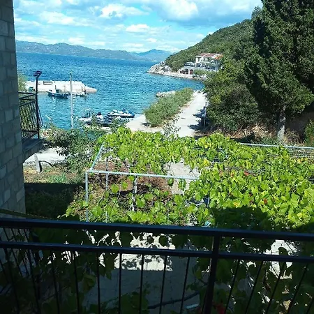 Lejlighed By The Sea Cove Vela Prapratna