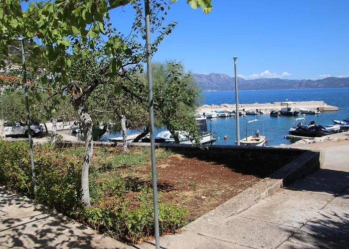 By The Sea Cove Vela Prapratna شقة