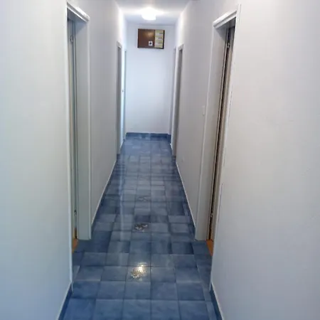 아파트 By The Sea Cove Vela Prapratna *