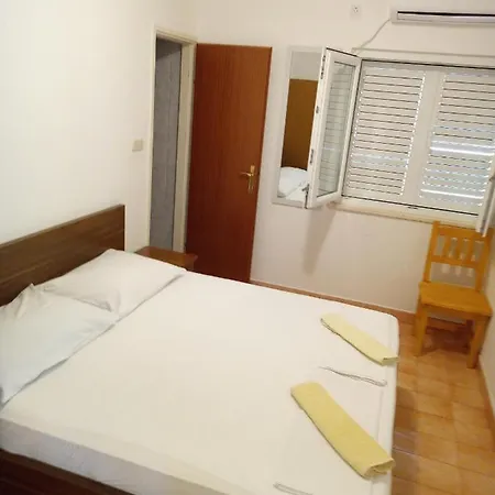 By The Sea Cove Vela Prapratna Apartamento *