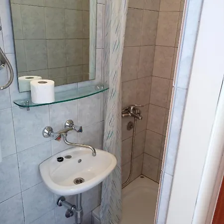 By The Sea Cove Vela Prapratna 아파트