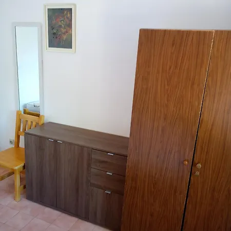 By The Sea Cove Vela Prapratna Apartment