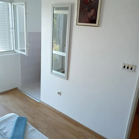 By The Sea Cove Vela Prapratna Apartment Oskorusno